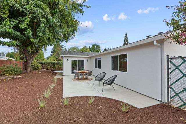 6341 David Ave, Loomis, CA 95650