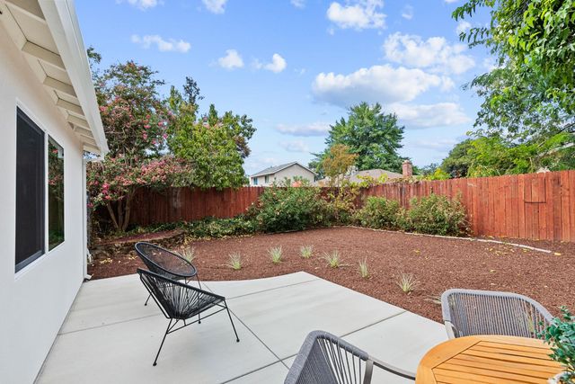 6341 David Ave, Loomis, CA 95650