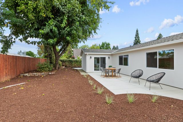 6341 David Ave, Loomis, CA 95650
