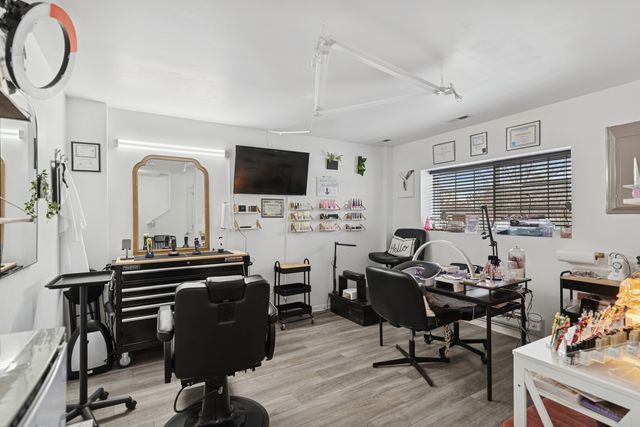 308 Niagara Lane, Volo, IL 60073