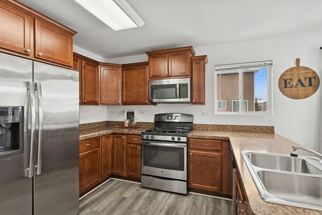 308 Niagara Lane, Volo, IL 60073