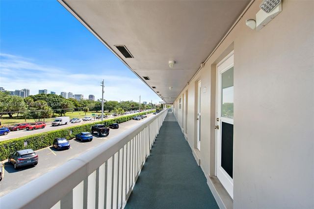 1100 SW 12th St 300, Fort Lauderdale, FL 33315