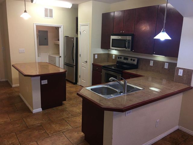 2505 San Gabriel ST 204, Austin, TX 78705