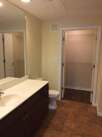 2505 San Gabriel ST 204, Austin, TX 78705