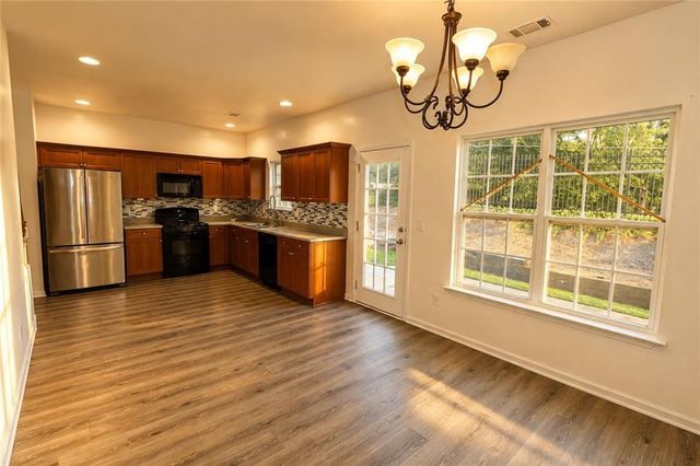 6181 Grove Crest Way, Austell, GA 30168