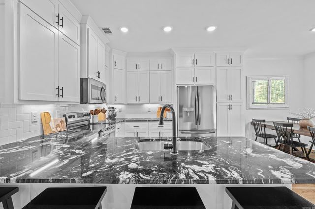 958 Villa Vista Loop, Cabot, AR 72023