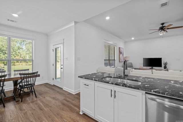 958 Villa Vista Loop, Cabot, AR 72023