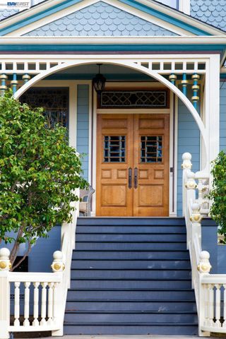 955 Shorepoint Ct 310, Alameda, CA 94501