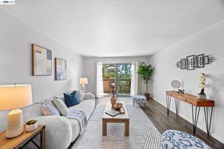 955 Shorepoint Ct 310, Alameda, CA 94501