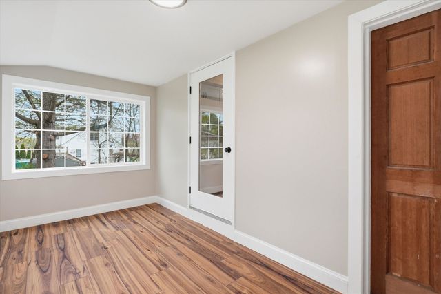 293 Lawrence Road, Salem, NH 03079