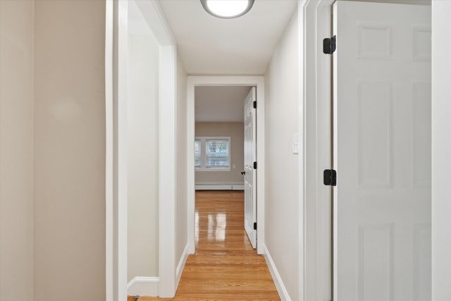 293 Lawrence Road, Salem, NH 03079