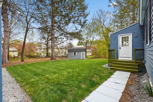 293 Lawrence Road, Salem, NH 03079