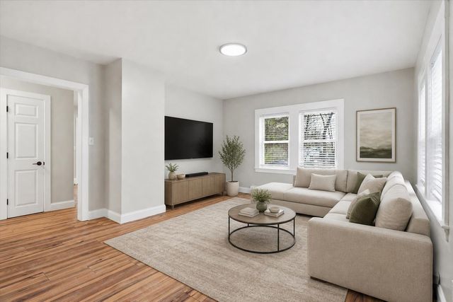 293 Lawrence Road, Salem, NH 03079