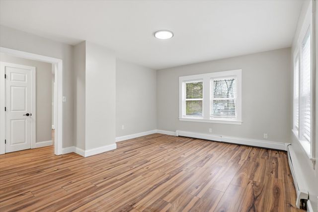 293 Lawrence Road, Salem, NH 03079