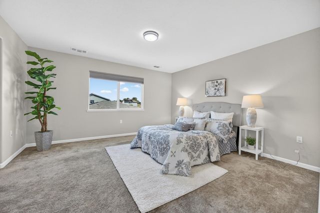 4265 Verdant St, Stockton, CA 95204