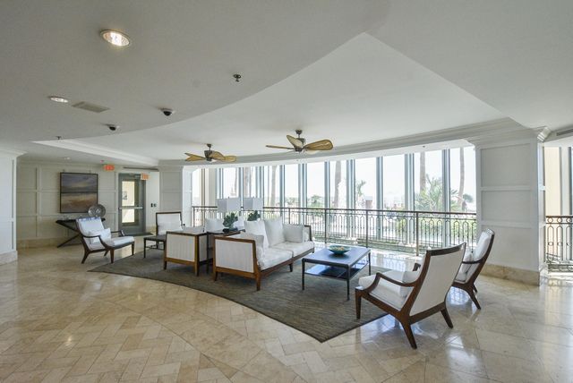 801 E Beach Drive BC0712, Galveston, TX 77550