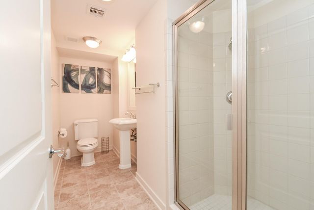 801 E Beach Drive BC0712, Galveston, TX 77550