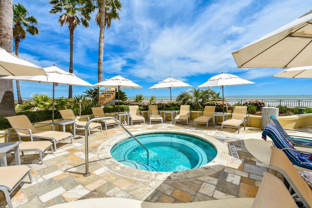 801 E Beach Drive BC0712, Galveston, TX 77550