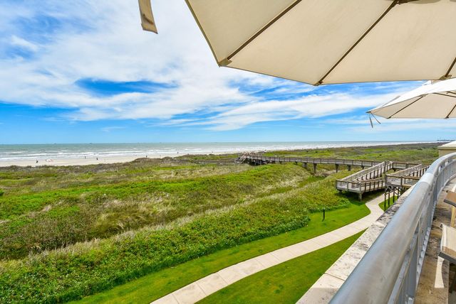 801 E Beach Drive BC0712, Galveston, TX 77550