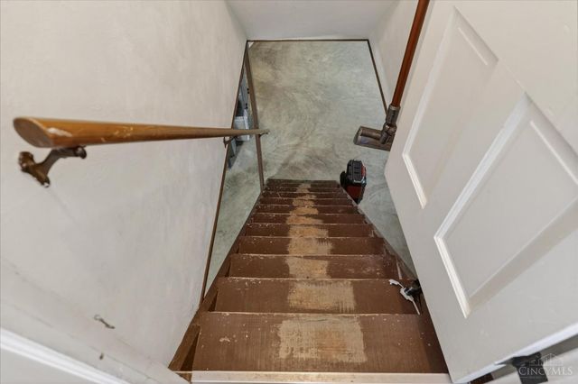 134 Beekin Drive, Hillsboro, OH 45133