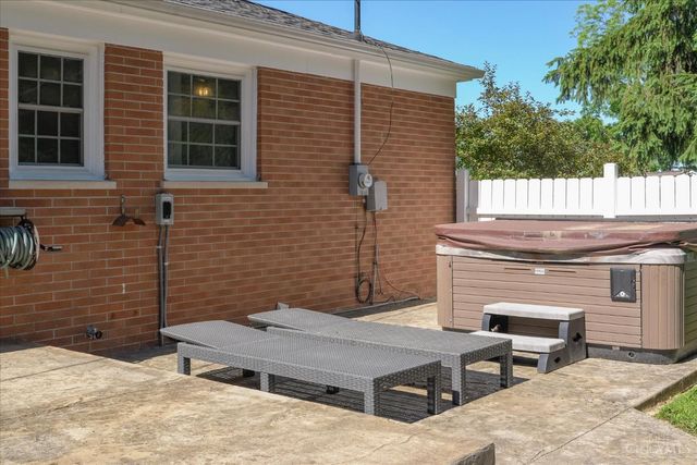 134 Beekin Drive, Hillsboro, OH 45133