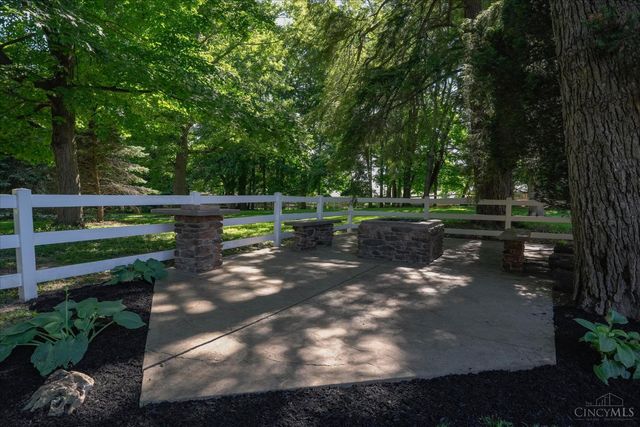 134 Beekin Drive, Hillsboro, OH 45133