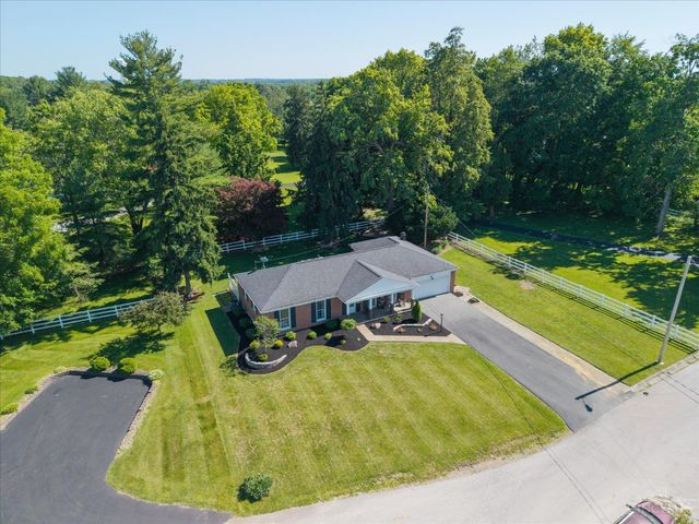 134 Beekin Drive, Hillsboro, OH 45133