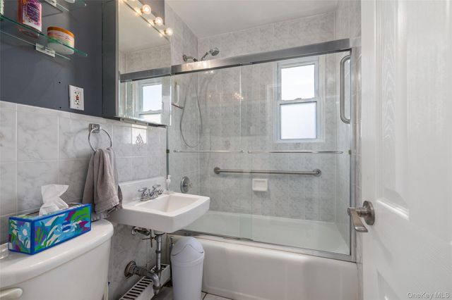 251-38 71st Avenue 80B, Bellerose, NY 11426