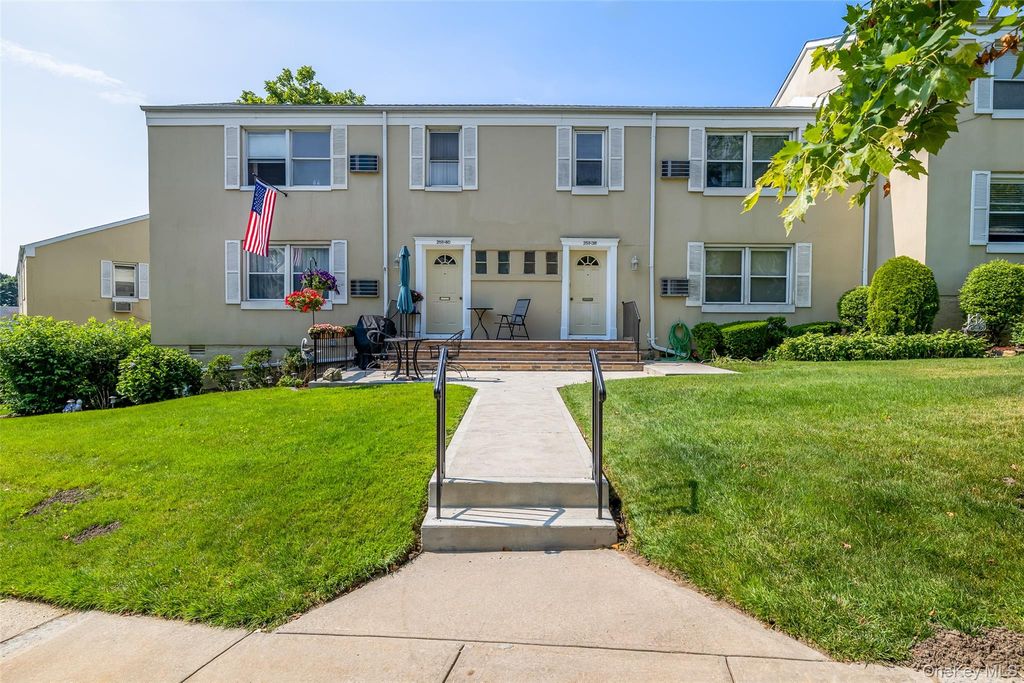 251-38 71st Avenue 80B, Bellerose, NY 11426