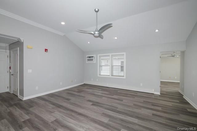 183 N Wellwood Avenue 9, Lindenhurst, NY 11757