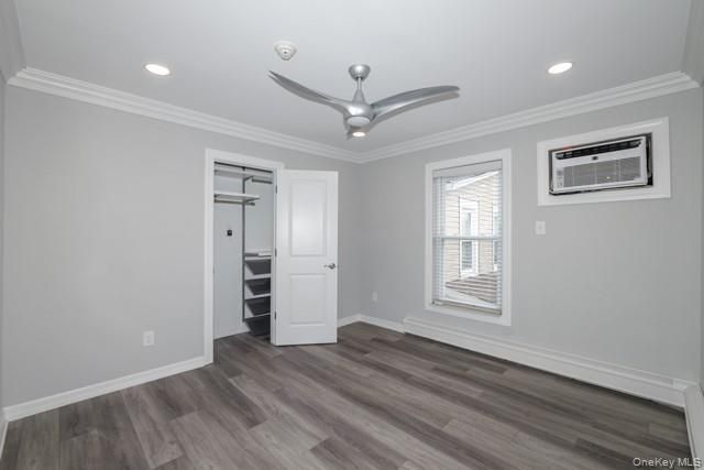 183 N Wellwood Avenue 9, Lindenhurst, NY 11757