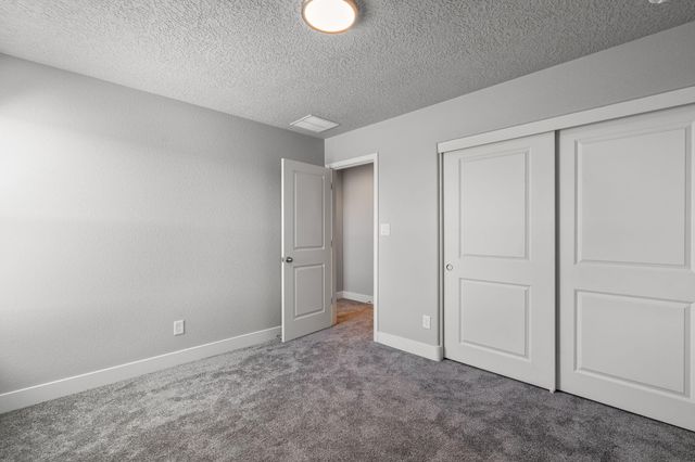 3652 Queen Court NE, Rio Rancho, NM 87144