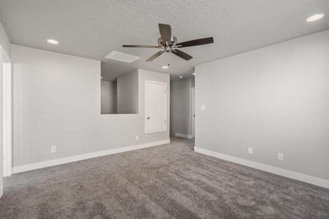 3652 Queen Court NE, Rio Rancho, NM 87144