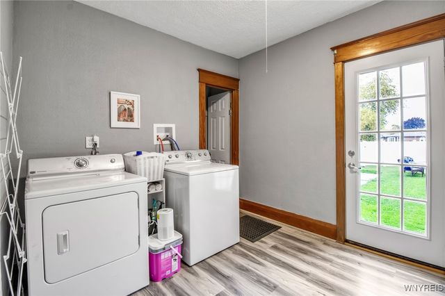 108 Burlington Avenue, Lancaster, NY 14043