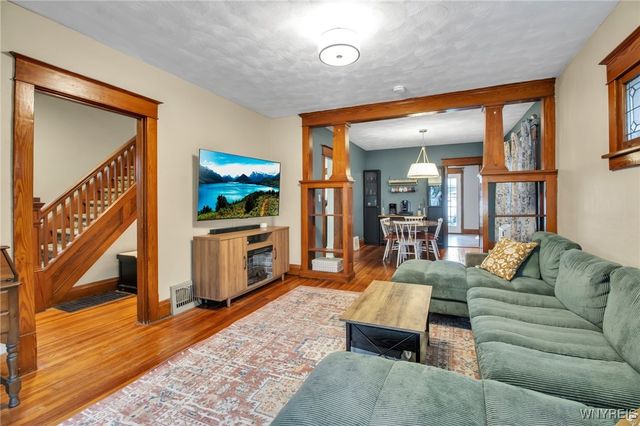 108 Burlington Avenue, Lancaster, NY 14043