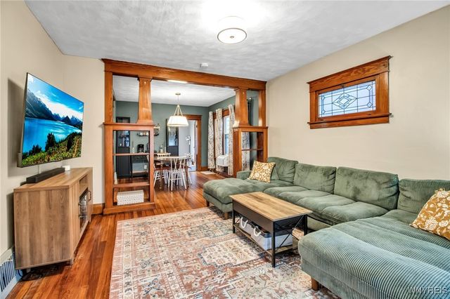 108 Burlington Avenue, Lancaster, NY 14043