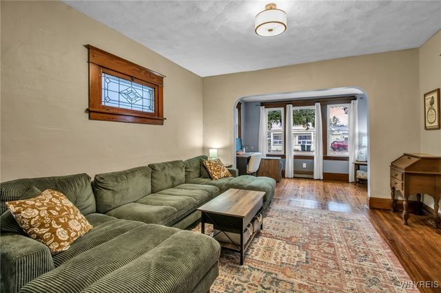 108 Burlington Avenue, Lancaster, NY 14043