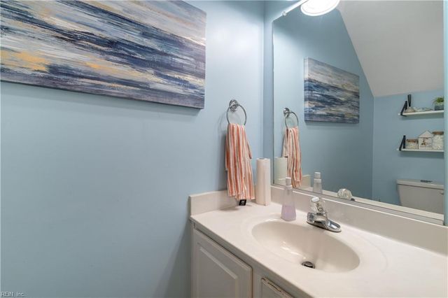 110 Pippin DR, Suffolk, VA 23434