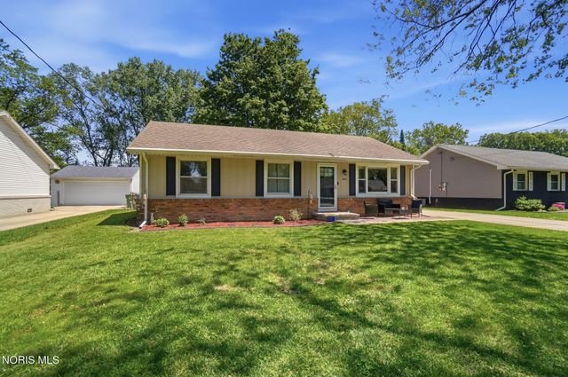 4355 Carney Drive, Maumee, OH 43537