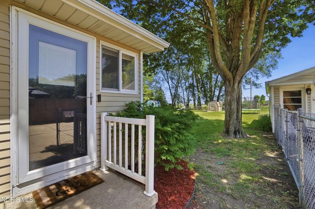 4355 Carney Drive, Maumee, OH 43537