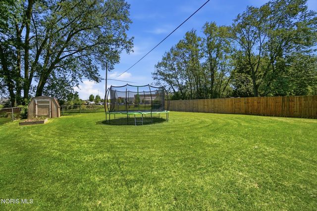 4355 Carney Drive, Maumee, OH 43537