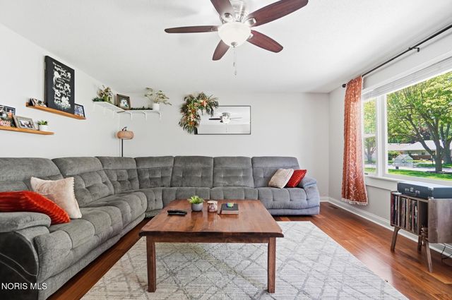 4355 Carney Drive, Maumee, OH 43537