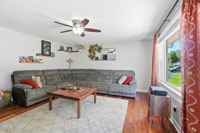 4355 Carney Drive, Maumee, OH 43537