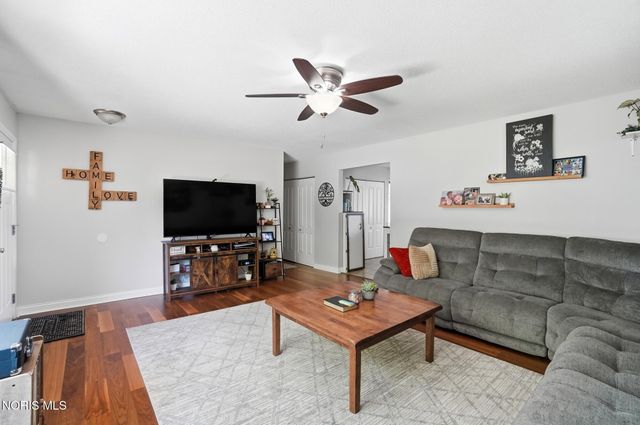 4355 Carney Drive, Maumee, OH 43537