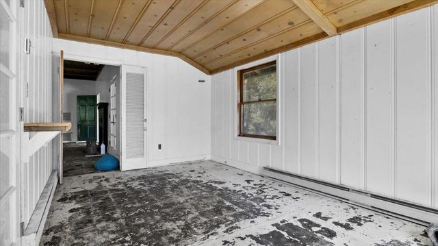 379 Corral de Tierra Road, Salinas, CA 93908