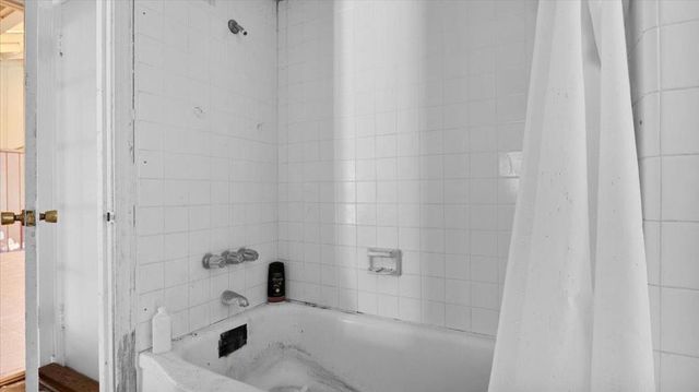 379 Corral de Tierra Road, Salinas, CA 93908