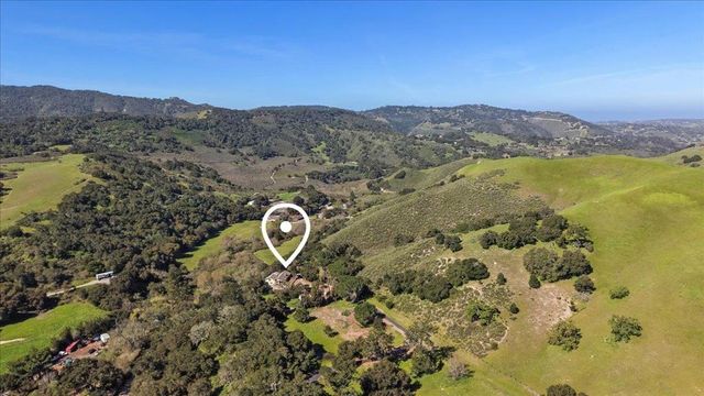 379 Corral de Tierra Road, Salinas, CA 93908