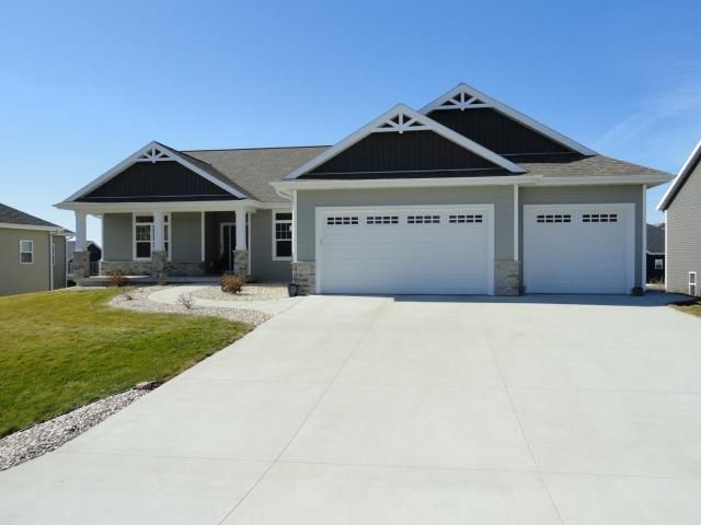 6677 Royal View Dr, Deforest, WI 53532