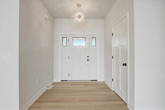 6677 Royal View Dr, Deforest, WI 53532