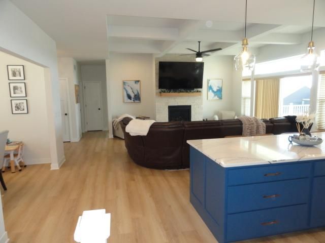 6677 Royal View Dr, Deforest, WI 53532